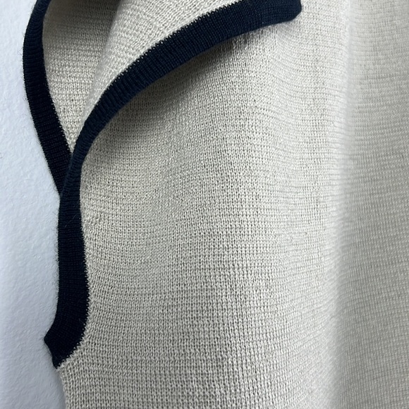 NEW J. Crew COLLECTION Minimalist Wool Blend Oatmeal Preppy V-Neck Knit Top - Picture 6 of 15